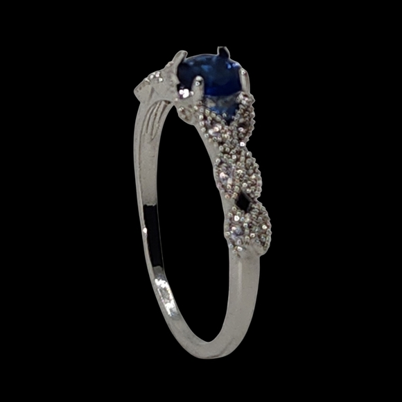 Womens Blue Saphire And White Stone Gemstone Ring - Picture 4 of 10